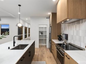 511 Morris Avenue S, Renton WA 98057