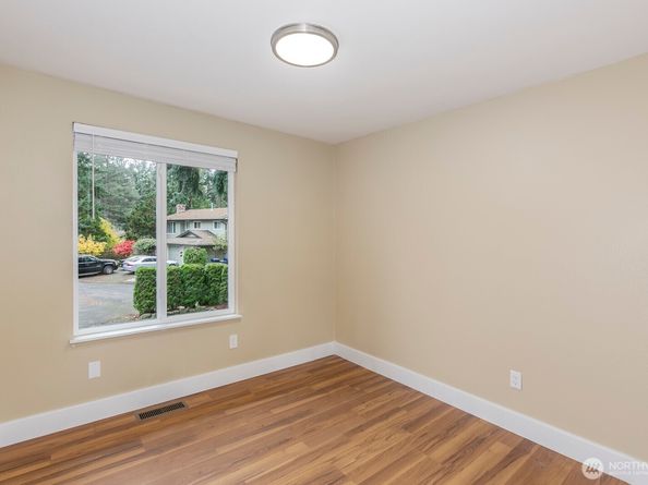 6306 141st Street SW, Edmonds WA 98026