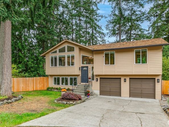 6306 141st Street SW, Edmonds WA 98026