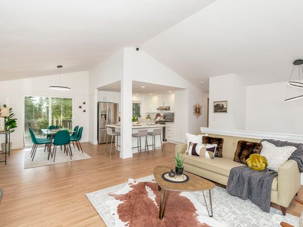 6306 141st Street SW, Edmonds WA 98026