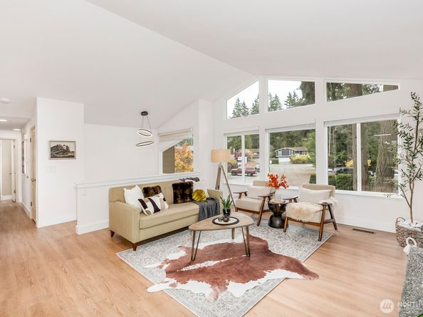 6306 141st Street SW, Edmonds WA 98026