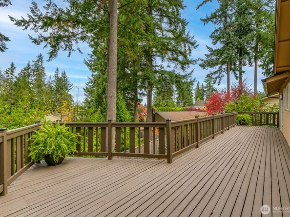 6306 141st Street SW, Edmonds WA 98026