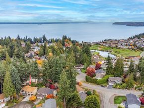 6306 141st Street SW, Edmonds WA 98026