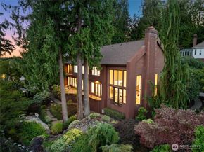10939 84th Place NE, Kirkland WA 98034