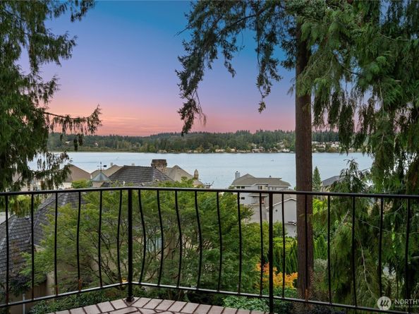 10939 84th Place NE, Kirkland WA 98034