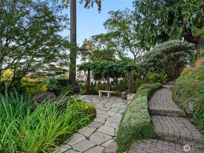 10939 84th Place NE, Kirkland WA 98034