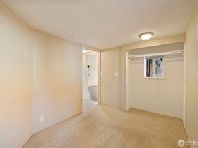 120 N 80th Street, Seattle WA 98103