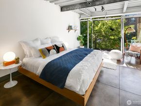 1310 E Union Street 202, Seattle WA 98122