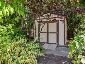 2048 216th Avenue SE, Sammamish WA 98075