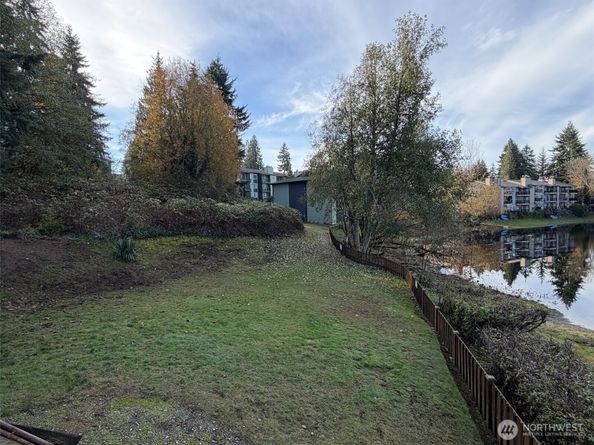 615 75th Street SE C52, Everett WA 98203