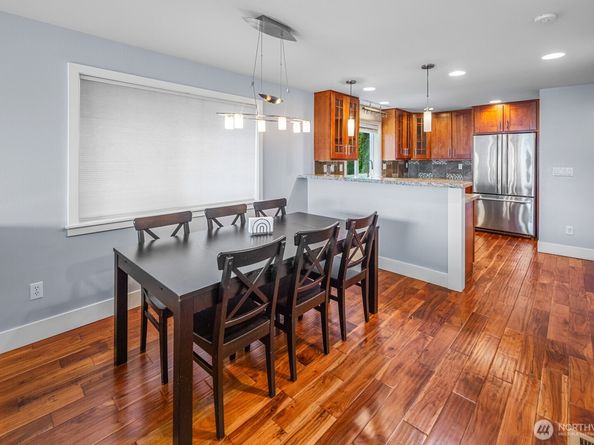 215 A 26th Avenue E, Seattle WA 98112
