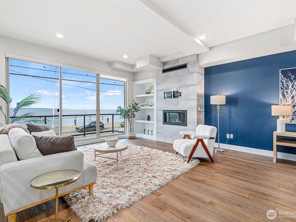 1772 Alki Avenue SW B, Seattle WA 98116