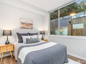 1772 Alki Avenue SW B, Seattle WA 98116