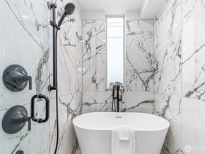 1772 Alki Avenue SW B, Seattle WA 98116