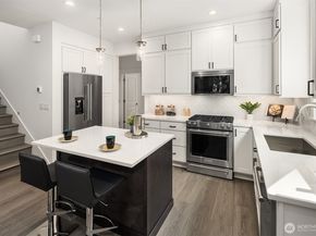 11178 (HS 25) NE 134th Court NE, Redmond WA 98052