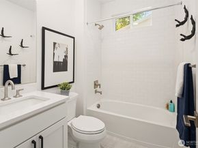 11178 (HS 25) NE 134th Court NE, Redmond WA 98052