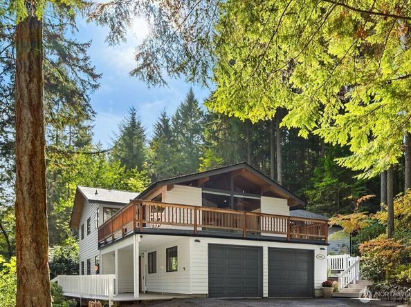 5981 Lynwood Center Road NE, Bainbridge Island WA 98110