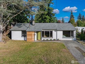 23901 59th Place W, Mountlake Terrace WA 98043