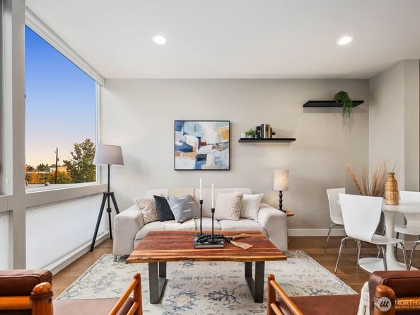 2802 S Alaska Place, Seattle WA 98108