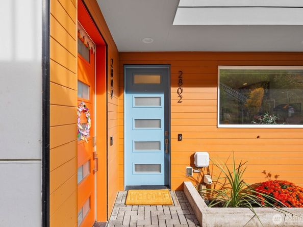 2802 S Alaska Place, Seattle WA 98108