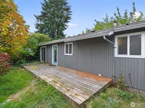 30548 5th Avenue SW, Federal Way WA 98023