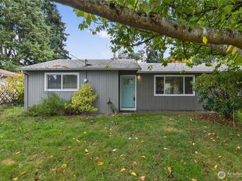 30548 5th Avenue SW