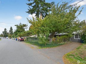30548 5th Avenue SW, Federal Way WA 98023