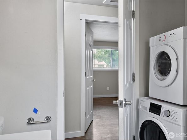 30548 5th Avenue SW, Federal Way WA 98023
