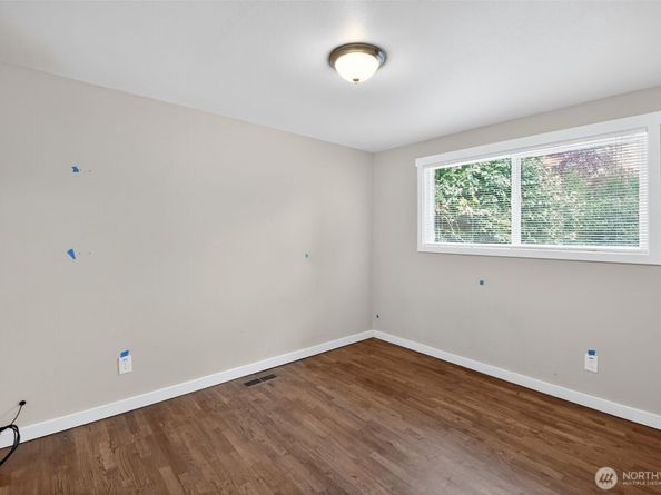 30548 5th Avenue SW, Federal Way WA 98023