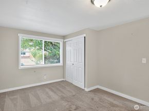 30548 5th Avenue SW, Federal Way WA 98023