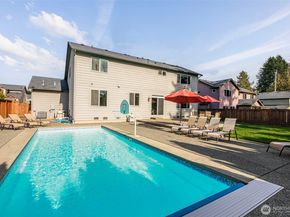 816 218th Street SE, Bothell WA 98021