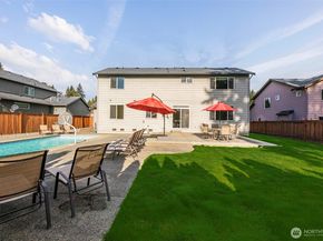 816 218th Street SE, Bothell WA 98021