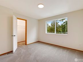 11517 Marino Avenue B, Everett WA 98204