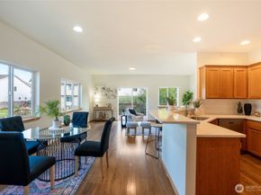 11517 Marino Avenue B, Everett WA 98204