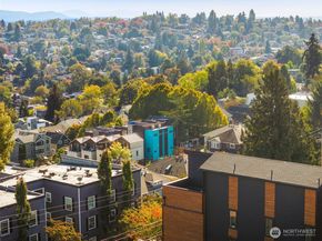 113 24th Avenue E A, Seattle WA 98112