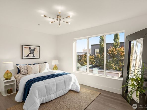 113 24th Avenue E A, Seattle WA 98112