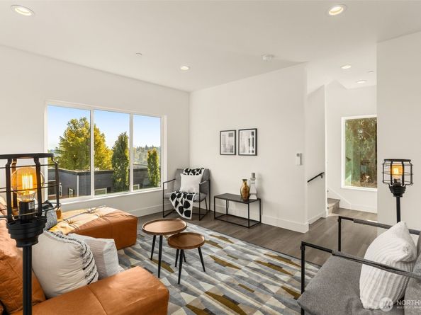 113 24th Avenue E A, Seattle WA 98112