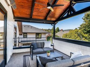 3644 33rd Avenue W, Seattle WA 98199
