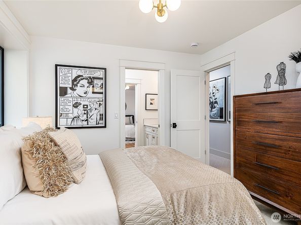 3644 33rd Avenue W, Seattle WA 98199