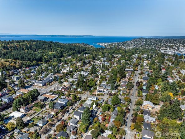 3644 33rd Avenue W, Seattle WA 98199