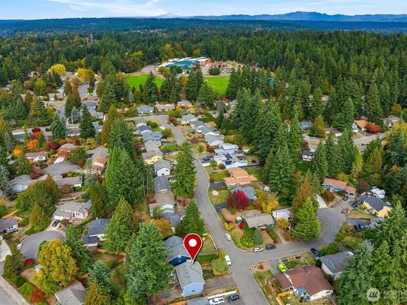 9625 164th Avenue NE, Redmond WA 98052