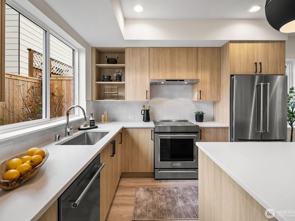 930 NW 58th Street, Seattle WA 98107