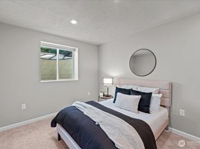 16813 NE 33rd Street, Bellevue WA 98008