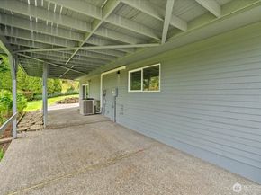 16813 NE 33rd Street, Bellevue WA 98008
