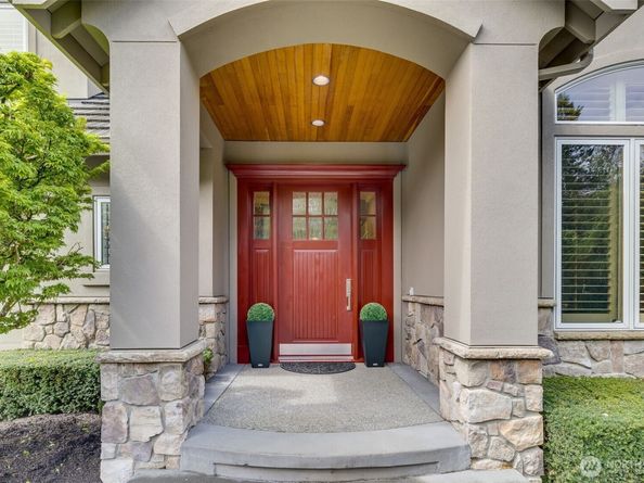 2753 204th Lane NE, Sammamish WA 98074