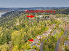 2753 204th Lane NE, Sammamish WA 98074