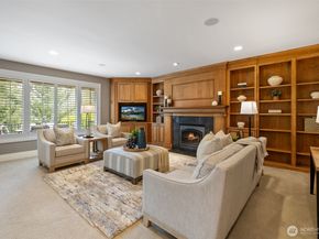 2753 204th Lane NE, Sammamish WA 98074