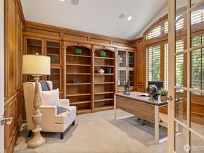 2753 204th Lane NE, Sammamish WA 98074