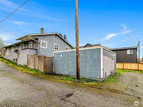 3215 19th Street, Everett WA 98201
