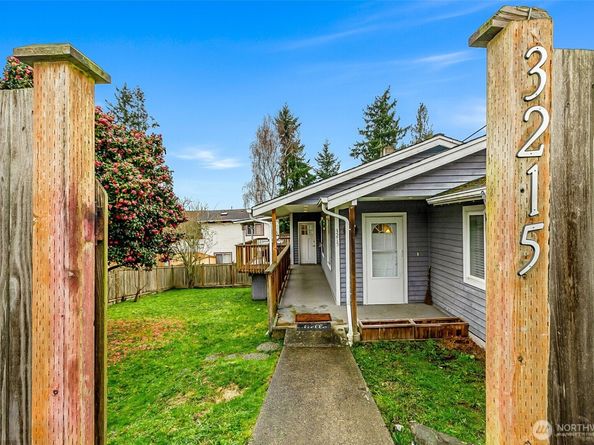 3215 19th Street, Everett WA 98201